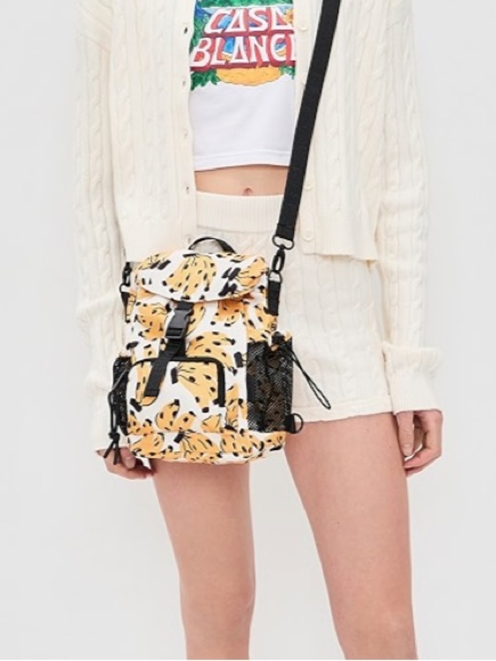NEW FARM RIO Off-White Bossa Banana Bag Backpack Crossbody Yellow 9.75" x 7.75" - Picture 3 of 9